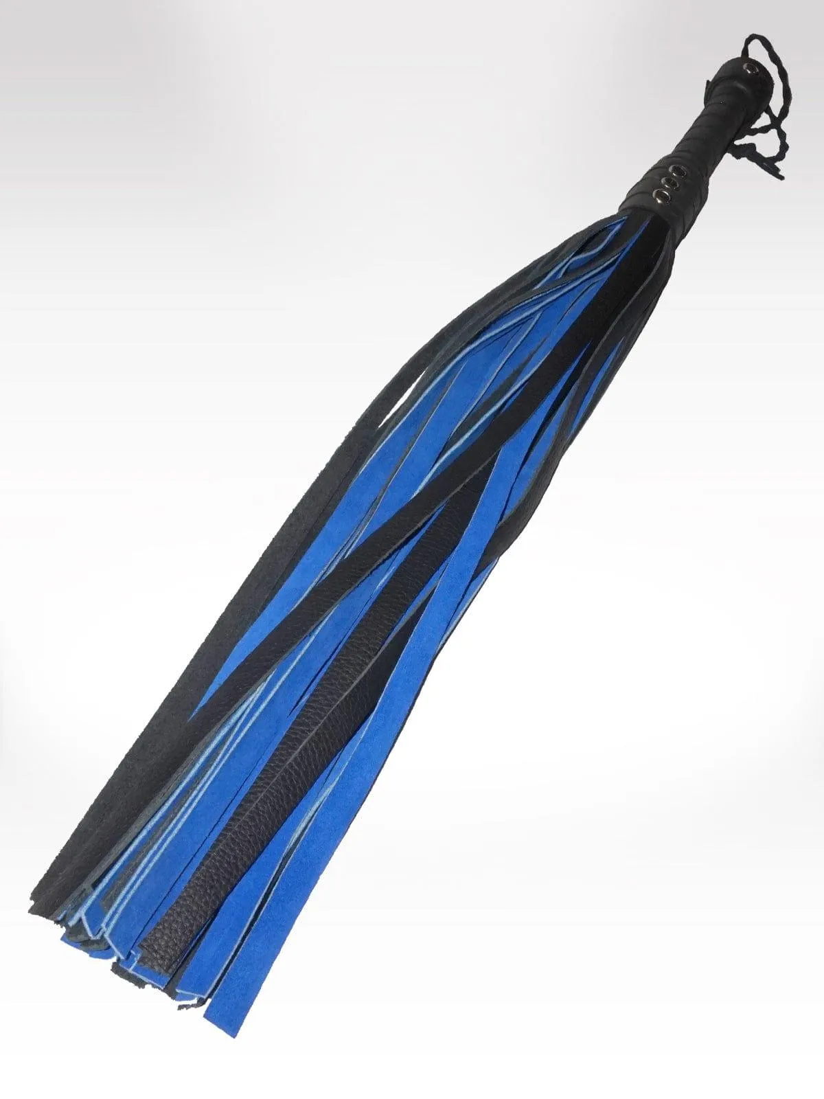 DELUXE COWHIDE LEATHER FULL-SIZE FLOGGER