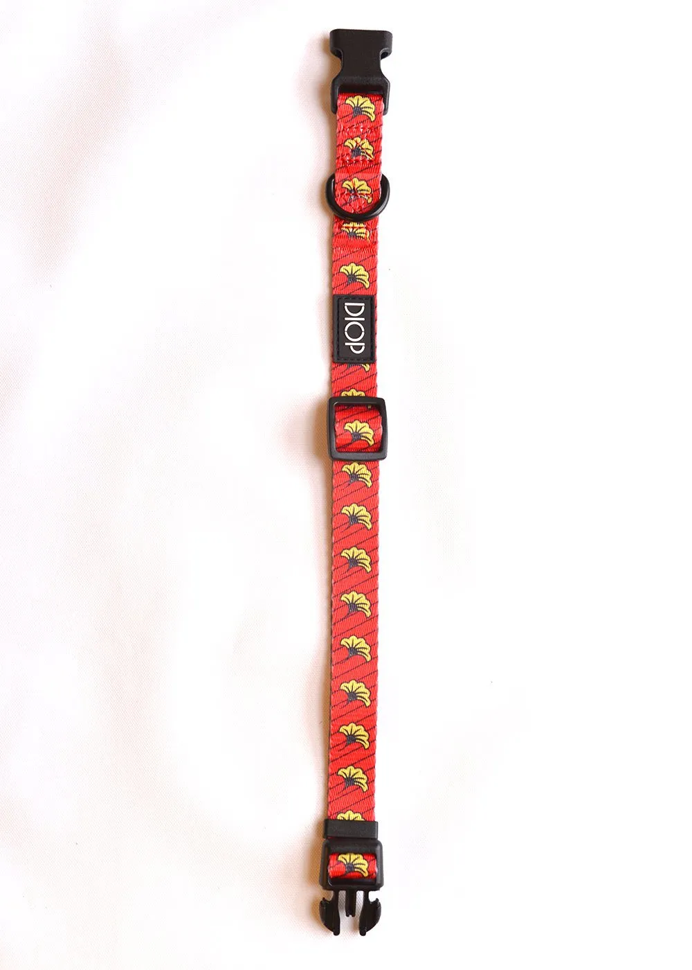 The Amar Dog Collar